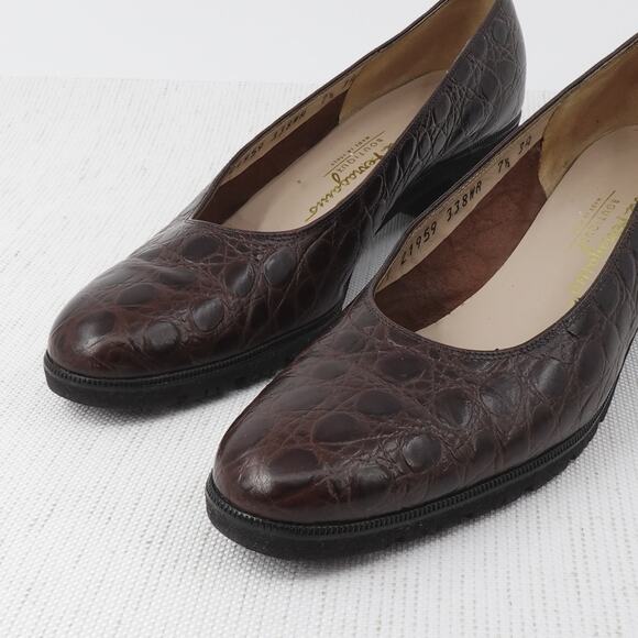 Salvatore Ferragamo Pumps 7.5 Low Heel Narrow Croc Embossed Work Comfort Shoes - Picture 13 of 16